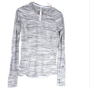 Lululemon Gray Long Sleeve Top Size 8